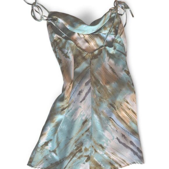 Womans size small blue and - Picture 2 of 6